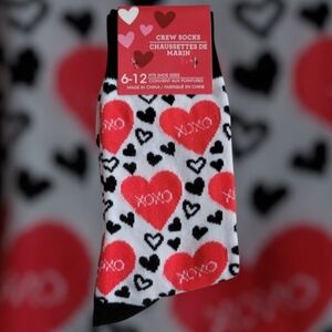 XOXO Crew Socks Kisses & Hugs Red Hearts FREE w/ Purchase Valentine 3/$12